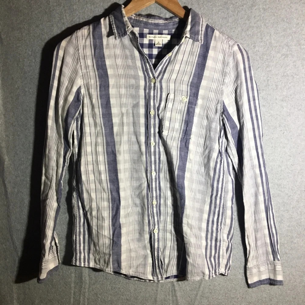 Womens Banana Republic Button Up Shirt Coastal Beachy Striped Boho Casual